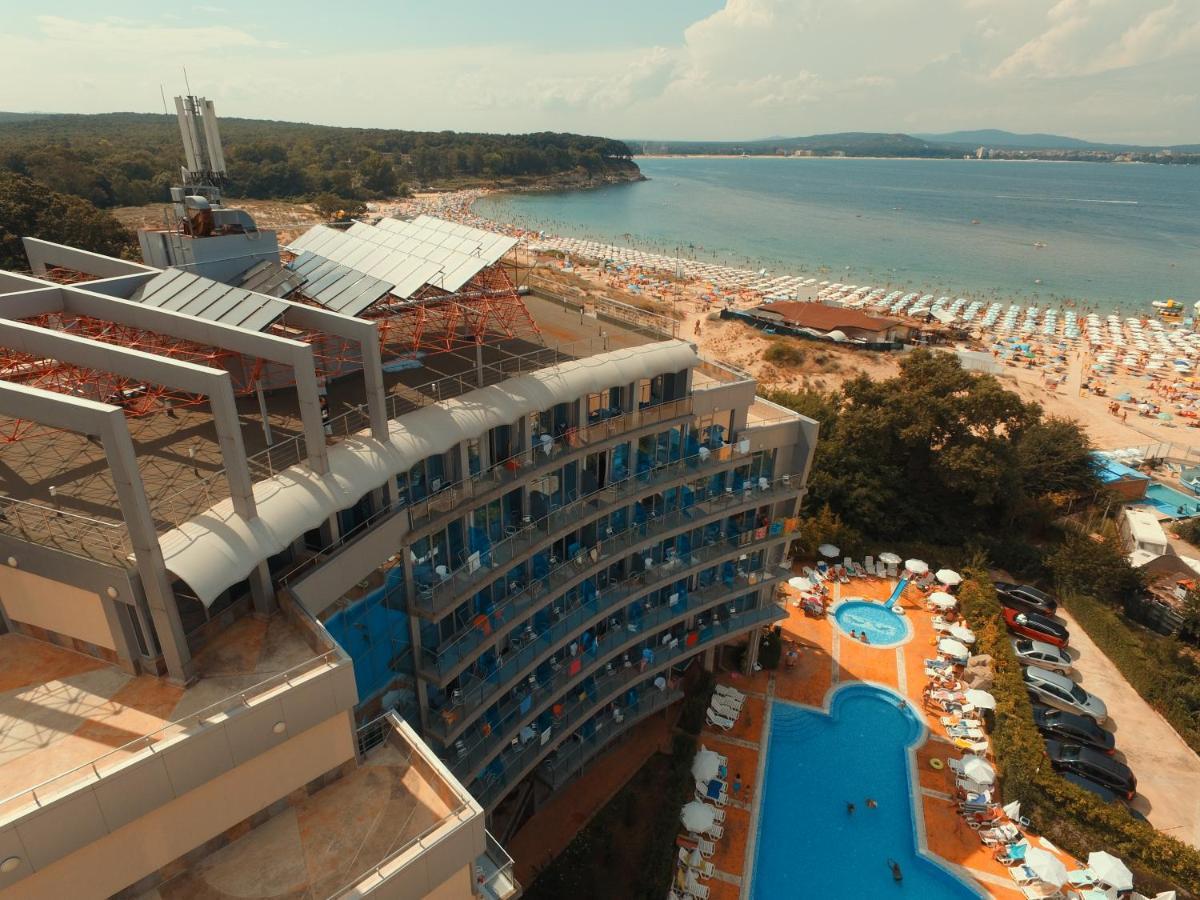 Hotel Kamenec 키텐 외부 사진