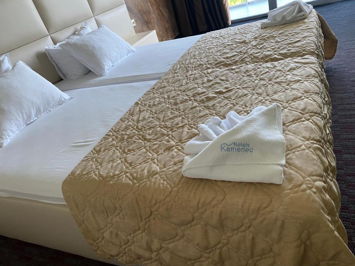 Hotel Kamenec 키텐 외부 사진