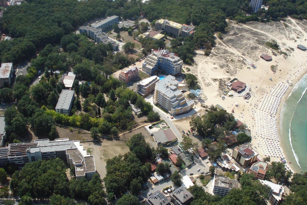 Hotel Kamenec 키텐 외부 사진