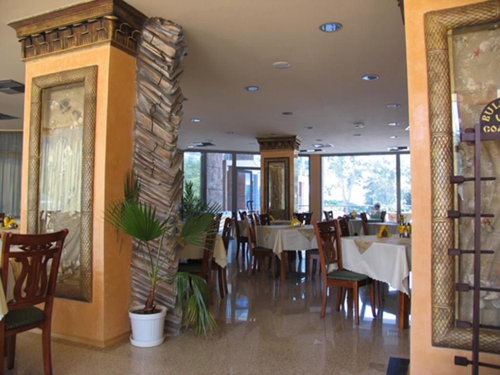 Hotel Kamenec 키텐 외부 사진