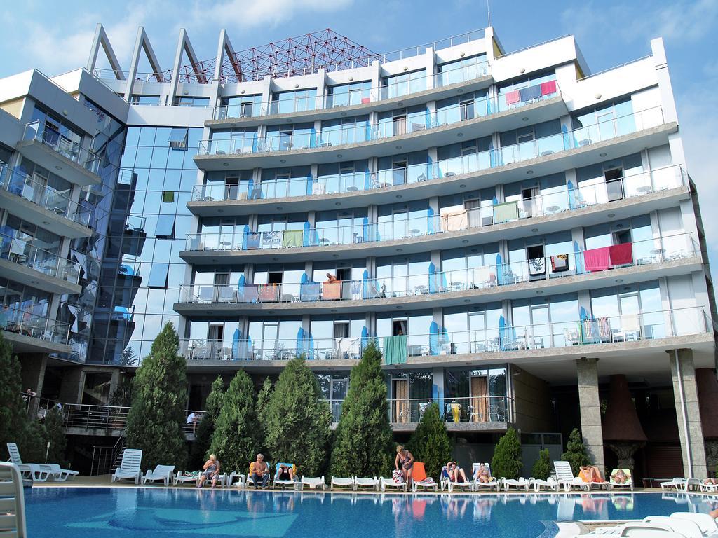 Hotel Kamenec 키텐 외부 사진
