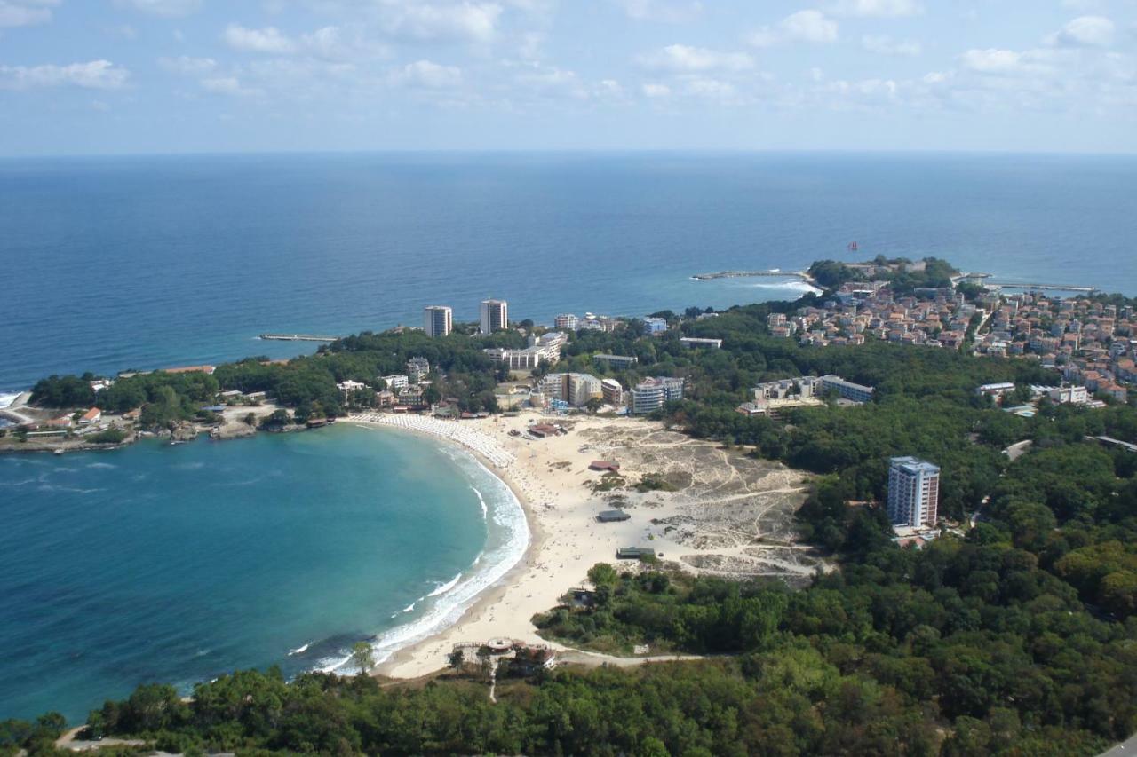 Hotel Kamenec 키텐 외부 사진