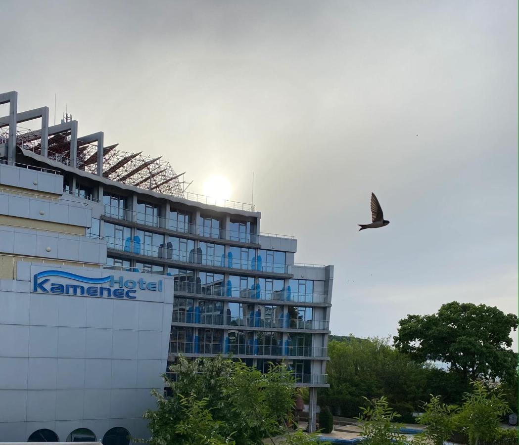 Hotel Kamenec 키텐 외부 사진